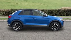 2020 (20) VOLKSWAGEN T-ROC 1.5 TSI EVO Design 5dr 5646136