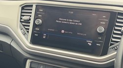 2020 (20) VOLKSWAGEN T-ROC 1.5 TSI EVO Design 5dr 5646156
