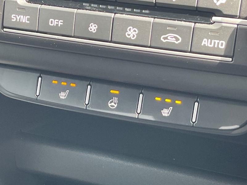 2022 (72) KIA XCEED 1.5T GDi ISG 3 5dr 5689468