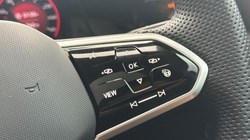 2024 (24) VOLKSWAGEN GOLF 1.5 eTSI 150 R-Line 5dr DSG 5761147