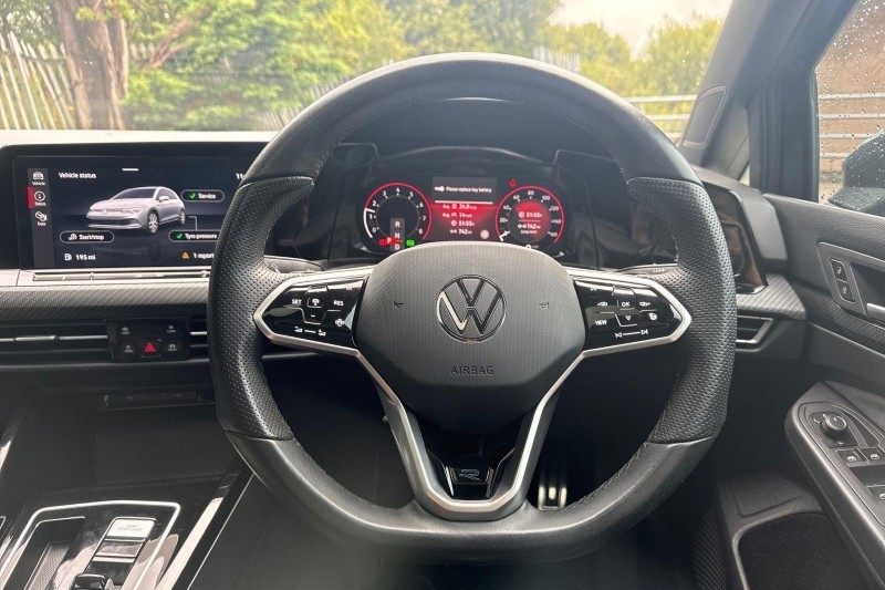 2024 (24) VOLKSWAGEN GOLF 1.5 eTSI 150 R-Line 5dr DSG 5761145