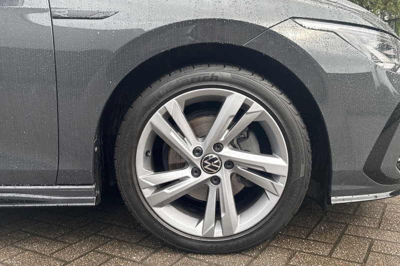 2024 (24) VOLKSWAGEN GOLF 1.5 eTSI 150 R-Line 5dr DSG 5761131