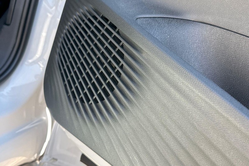 2023 (73) VOLKSWAGEN ID.3 150kW Life Pro Performance 58kWh 5dr Auto 5657689