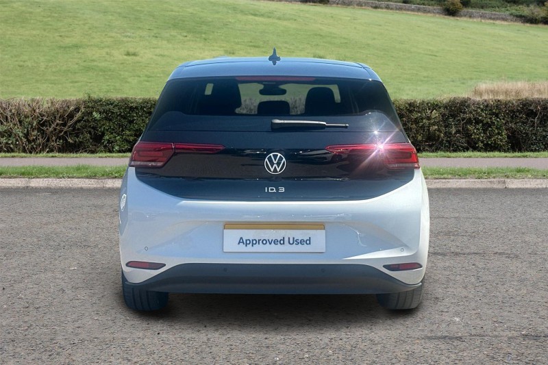 2023 (73) VOLKSWAGEN ID.3 150kW Life Pro Performance 58kWh 5dr Auto 5657685