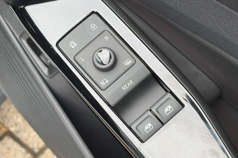 2026 (26) VOLKSWAGEN ID.4 250kW 4MOTION GTX Edition 79kWh 5dr Auto 5650426