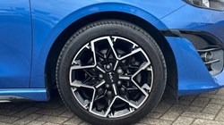 2023 (23) KIA CEED 1.5T GDi ISG GT-Line 5dr 5656100