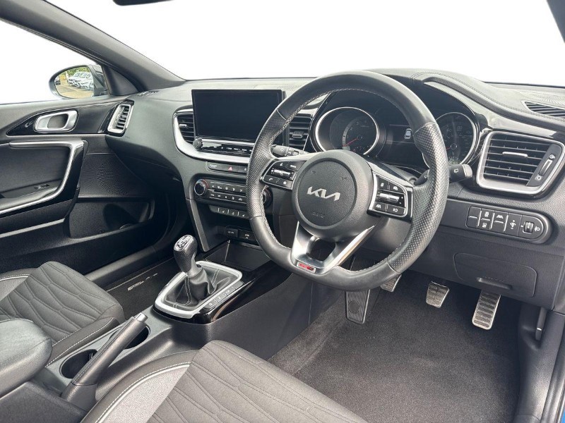 2023 (23) KIA CEED 1.5T GDi ISG GT-Line 5dr 5656101