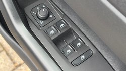 2025 (75) VOLKSWAGEN POLO 1.0 TSI Match 5dr 5651107