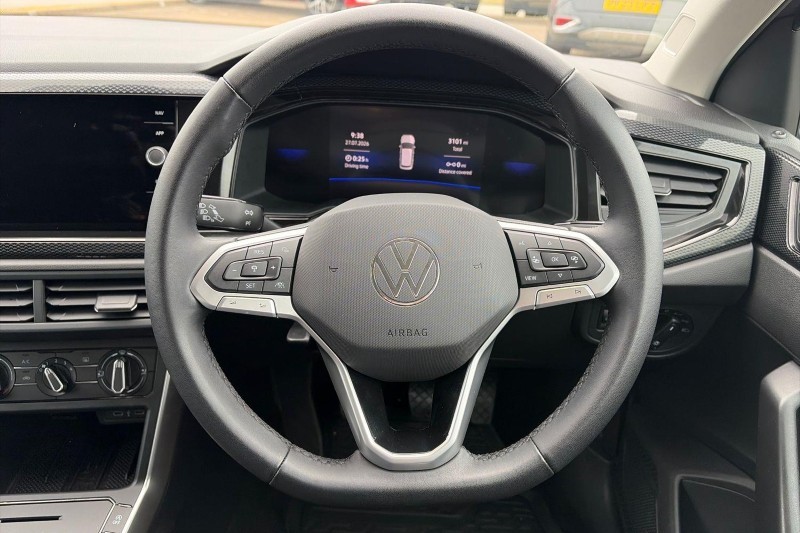 2025 (75) VOLKSWAGEN POLO 1.0 TSI Match 5dr 5651111