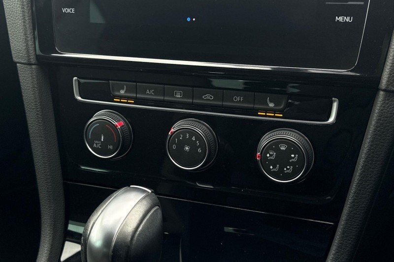 2019 (69) VOLKSWAGEN GOLF 2.0 TDI GT 5dr DSG 5647344