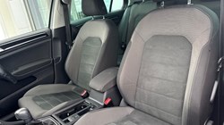 2019 (69) VOLKSWAGEN GOLF 2.0 TDI GT 5dr DSG 5647349