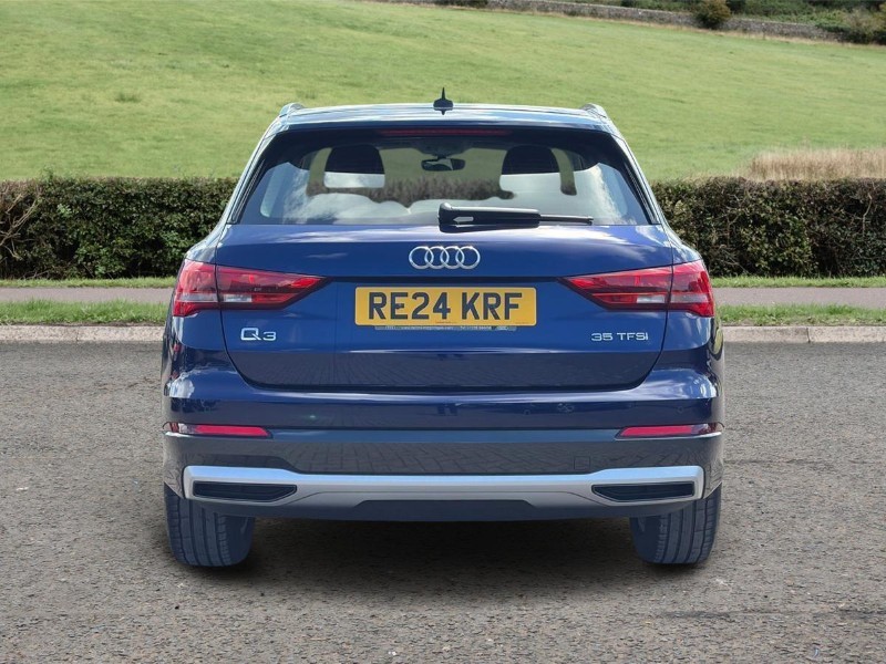 2024 (24) AUDI Q3 35 TFSI Sport 5dr S Tronic 5664856