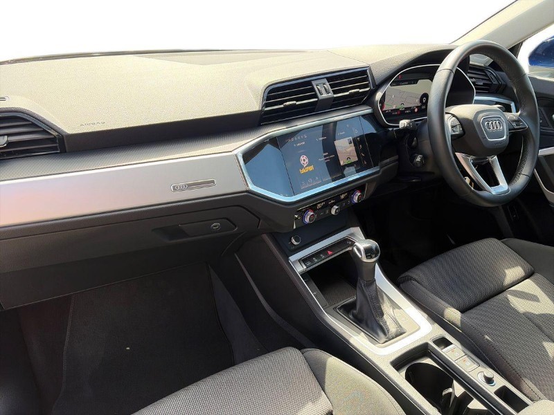 2024 (24) AUDI Q3 35 TFSI Sport 5dr S Tronic 1