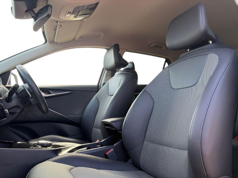 2022 (22) KIA NIRO 1.6 GDi Hybrid 3 5dr DCT 5703348