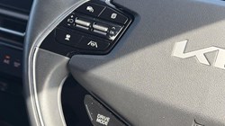 2022 (22) KIA NIRO 1.6 GDi Hybrid 3 5dr DCT 5703360