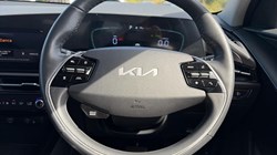 2022 (22) KIA NIRO 1.6 GDi Hybrid 3 5dr DCT 5703359