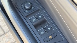 2024 (74) VOLKSWAGEN T-ROC 1.5 TSI R-Line 5dr DSG 5688642