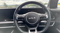 2025 (25) KIA SPORTAGE 1.6T GDi 207 HEV GT-Line S 5dr Auto 5695066