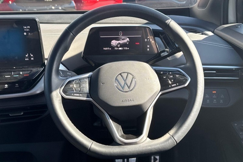 2023 (73) VOLKSWAGEN ID.4 128kW Style Ed Pro 77kWh 5dr Auto [125kW Ch] 5856159