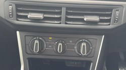 2022 (72) VOLKSWAGEN POLO 1.0 Life 5dr 5760870