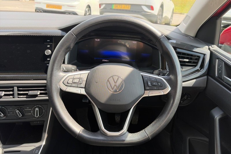 2023 (23) VOLKSWAGEN POLO 1.0 TSI Life 5dr 5692455