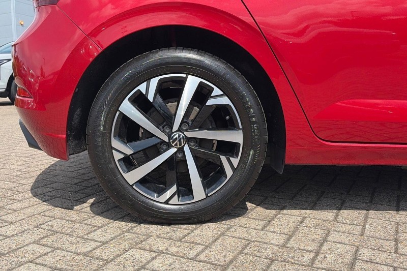 2023 (23) VOLKSWAGEN POLO 1.0 TSI Life 5dr 5692442