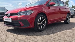 2023 (23) VOLKSWAGEN POLO 1.0 TSI Life 5dr 5692469