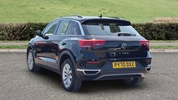 2020 (70) VOLKSWAGEN T-ROC 1.5 TSI EVO SE 5dr 5702187