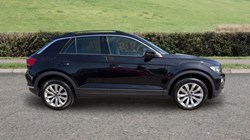 2020 (70) VOLKSWAGEN T-ROC 1.5 TSI EVO SE 5dr 5702188