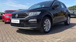 2020 (70) VOLKSWAGEN T-ROC 1.5 TSI EVO SE 5dr 5702216