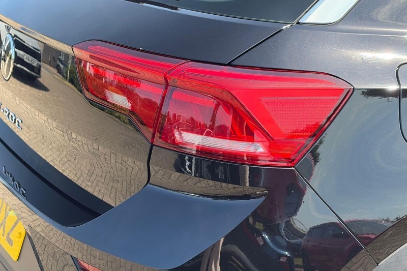 2020 (70) VOLKSWAGEN T-ROC 1.5 TSI EVO SE 5dr 5702217