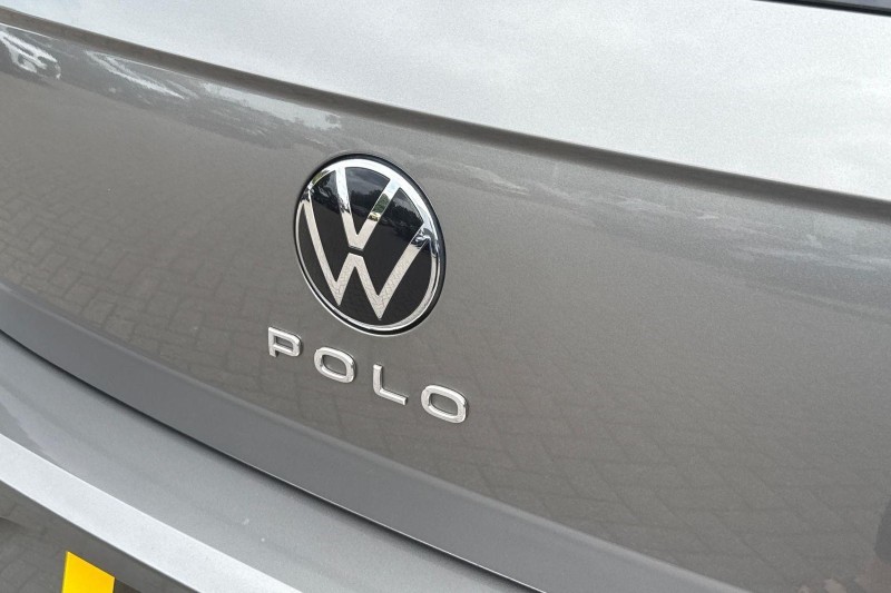 2021 (71) VOLKSWAGEN POLO 1.0 TSI 110 R-Line 5dr 5714148