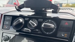 2019 (19) VOLKSWAGEN UP 1.0 115PS Up GTI 5dr 5715628