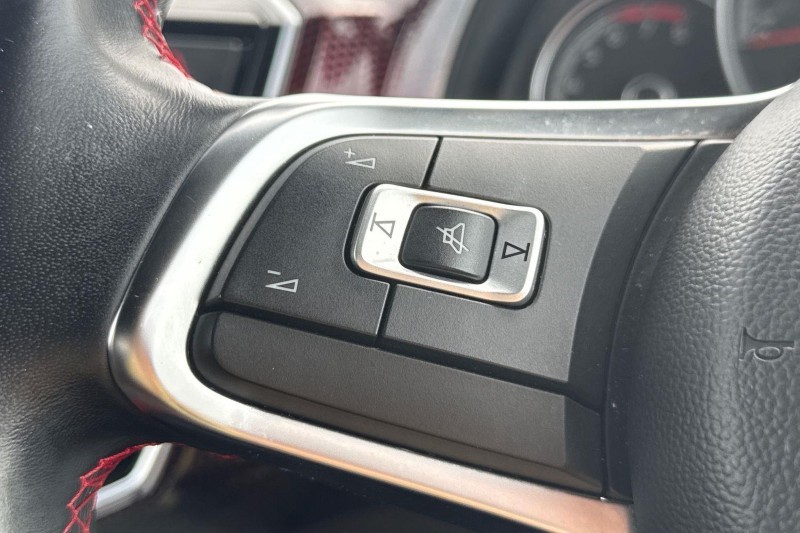 2019 (19) VOLKSWAGEN UP 1.0 115PS Up GTI 5dr 5715624