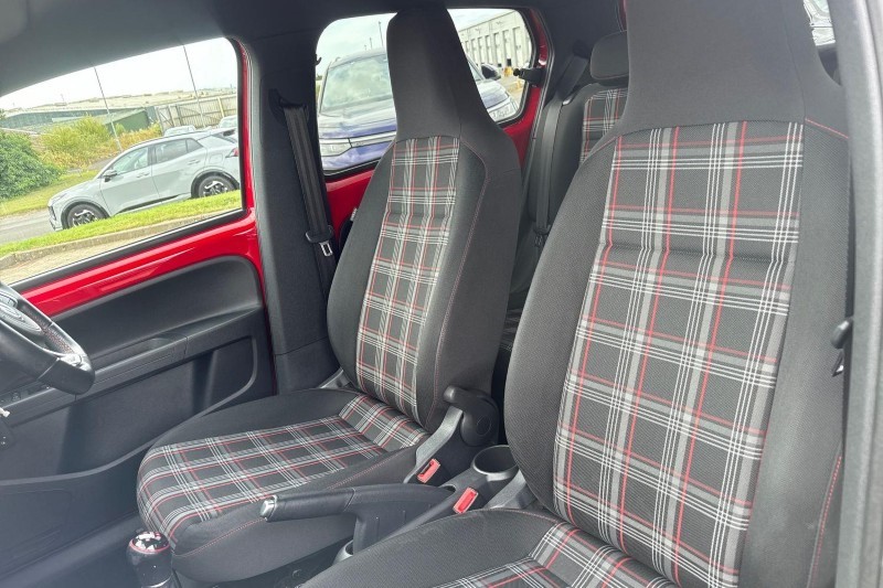 2019 (19) VOLKSWAGEN UP 1.0 115PS Up GTI 5dr 5715632