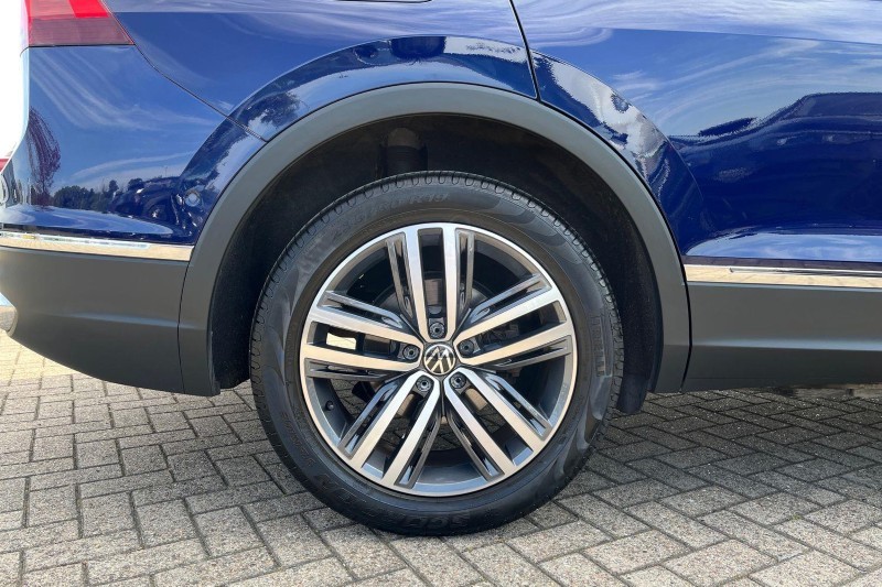 2024 (74) VOLKSWAGEN TIGUAN ALLSPACE 1.5 TSI Elegance 5dr DSG 5713346