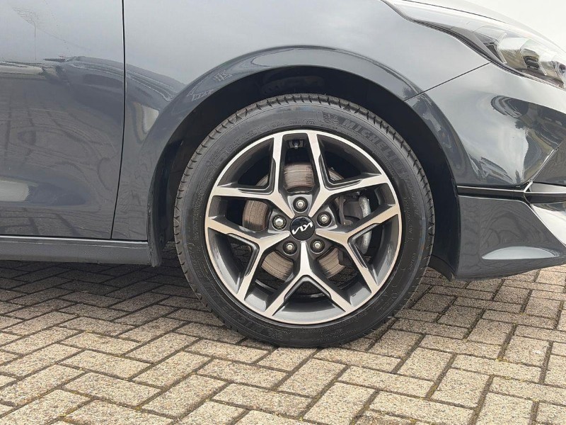 2024 (74) KIA CEED 1.5T GDi ISG 138 GT-Line 5dr DCT 5736832