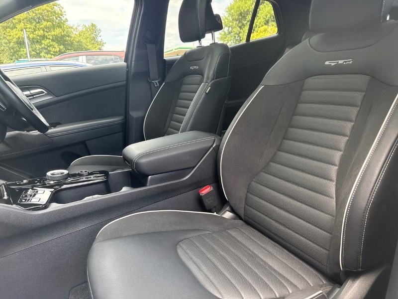 2025 (75) KIA SPORTAGE 1.6T GDi 207 HEV GT-Line S 5dr Auto 5712364