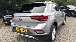 2023 (23) VOLKSWAGEN T-ROC 1.0 TSI Life 5dr 5772279