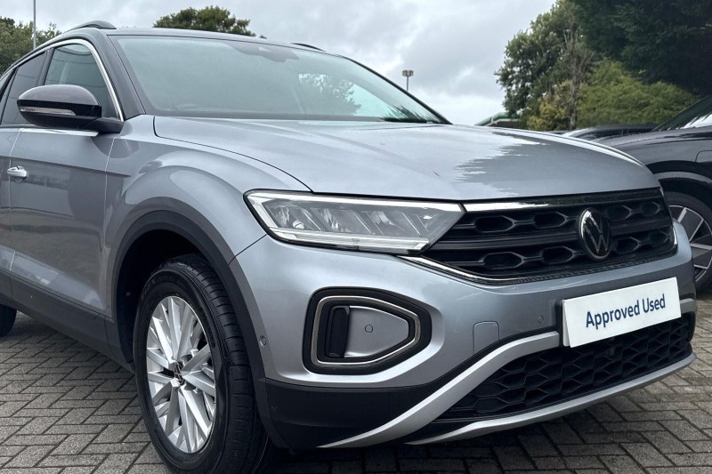 2023 (23) VOLKSWAGEN T-ROC 1.0 TSI Life 5dr 5772276