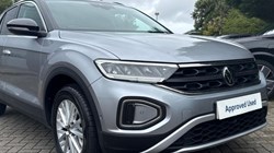 2023 (23) VOLKSWAGEN T-ROC 1.0 TSI Life 5dr 5772276
