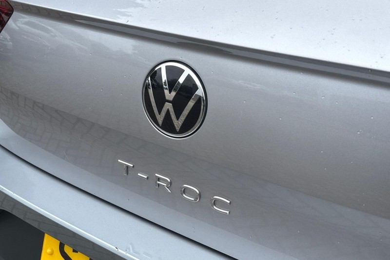 2023 (23) VOLKSWAGEN T-ROC 1.0 TSI Life 5dr 5772280
