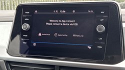 2023 (23) VOLKSWAGEN T-ROC 1.0 TSI Life 5dr 5772268
