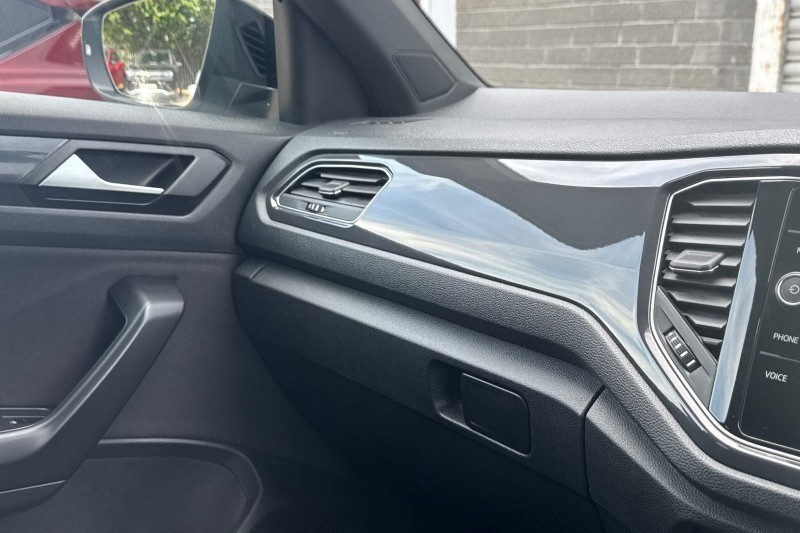 2020 (20) VOLKSWAGEN T-ROC 1.5 TSI EVO SEL 5dr DSG 5716630