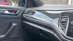 2020 (20) VOLKSWAGEN T-ROC 1.5 TSI EVO SEL 5dr DSG 5716630