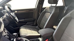 2020 (20) VOLKSWAGEN T-ROC 1.5 TSI EVO SEL 5dr DSG 5716608
