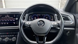 2020 (20) VOLKSWAGEN T-ROC 1.5 TSI EVO SEL 5dr DSG 5716619