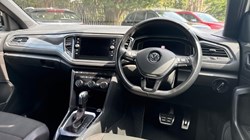 2020 (20) VOLKSWAGEN T-ROC 1.5 TSI EVO SEL 5dr DSG 5716623