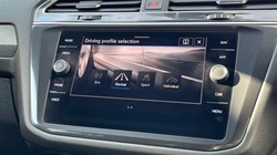 2025 (74) VOLKSWAGEN TIGUAN ALLSPACE 2.0 TDI R-Line 5dr DSG 5712253