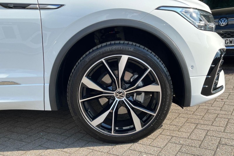2025 (74) VOLKSWAGEN TIGUAN ALLSPACE 2.0 TDI R-Line 5dr DSG 5712230
